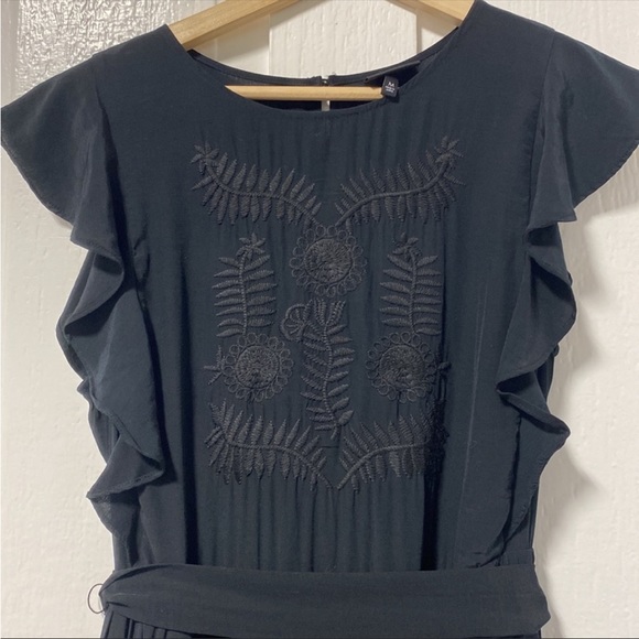 Who What Wear Black maxi dress embroidered bodice ruffles size XS - Picture 5 of 5